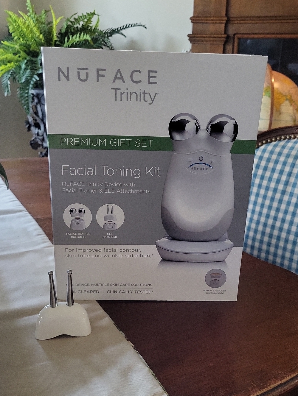Nuface Trinity Facial Toning Kit In White And Silver